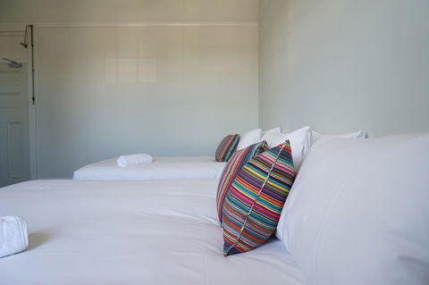 Rosehill Hotel - Accommodation Mermaid Beach 3