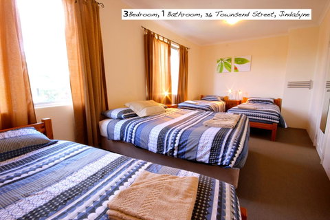 Full Circle Apartments - Accommodation Mermaid Beach 22