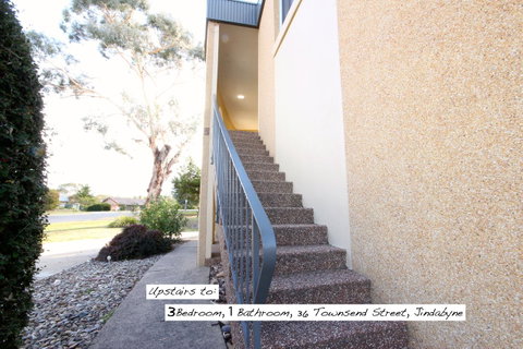 Full Circle Apartments - Accommodation Mermaid Beach 17