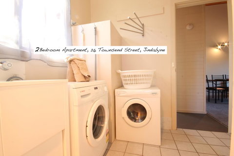 Full Circle Apartments - Accommodation Mermaid Beach 29