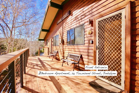 Full Circle Apartments - Accommodation Mermaid Beach 25