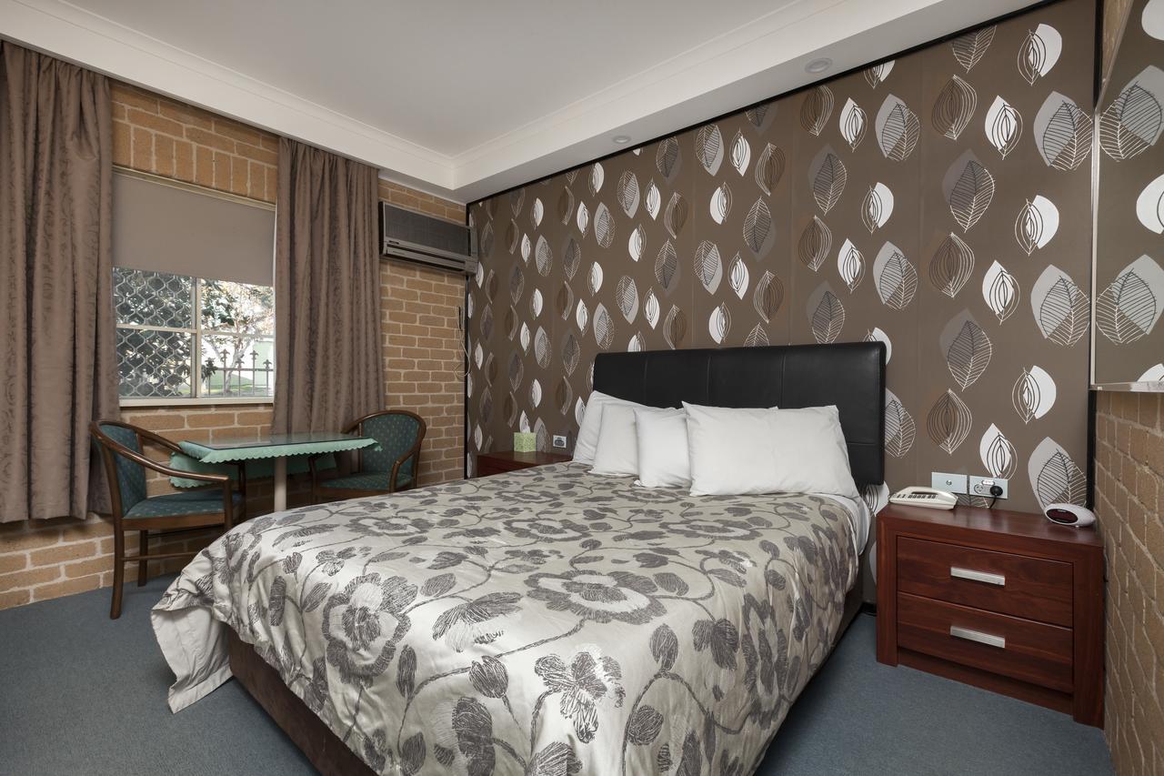 Burra NSW Accommodation Mermaid Beach