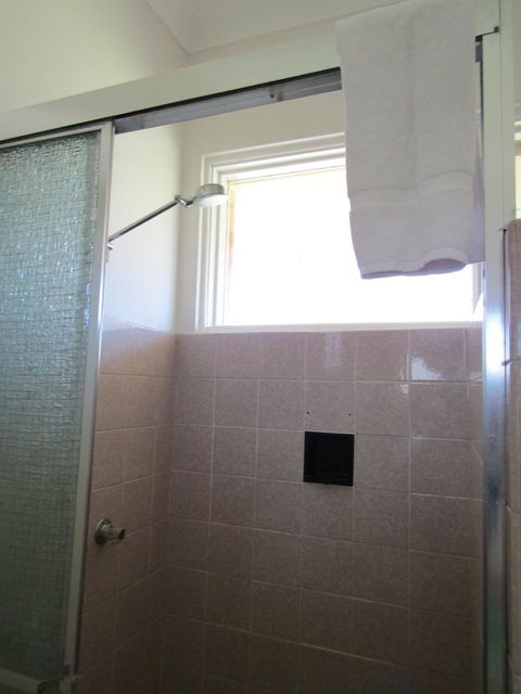 Allonville Gardens Motel - Accommodation Mermaid Beach 23