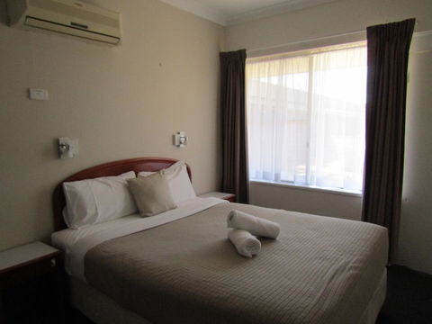 Allonville Gardens Motel - Accommodation Mermaid Beach 25