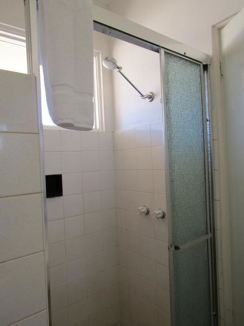 Allonville Gardens Motel - Accommodation Mermaid Beach 17