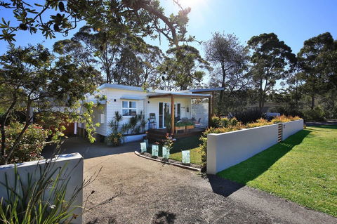 Jervis Bay Beach Shack I Pet Friendly - Accommodation Mermaid Beach 15