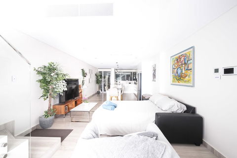 Luxury Villa Darlington - Vine - Accommodation Mermaid Beach 42