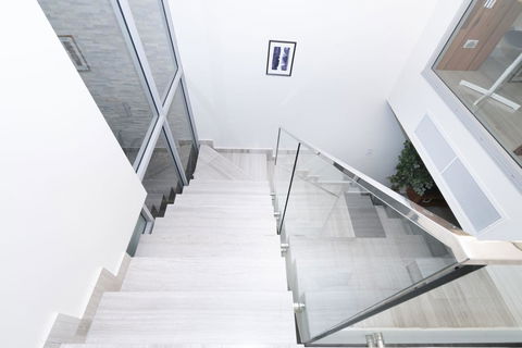 Luxury Villa Darlington - Vine - Accommodation Mermaid Beach 9