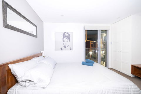 Luxury Villa Darlington - Vine - Accommodation Mermaid Beach 37