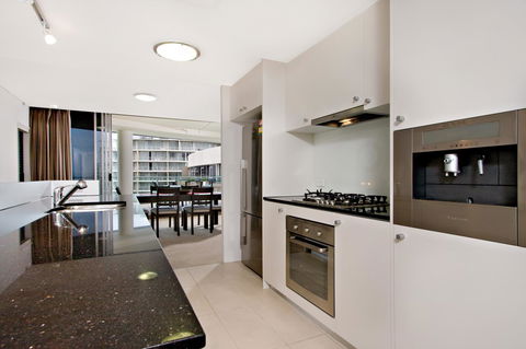Tweed Ultima Apartments - Accommodation Mermaid Beach 13