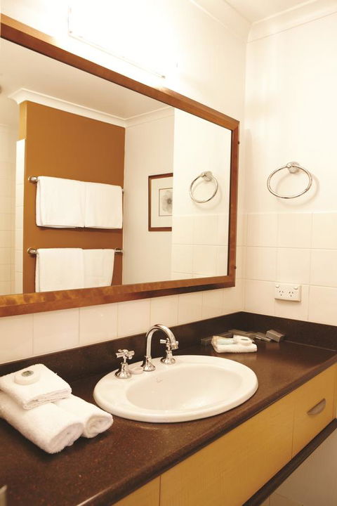Mercure Albury - Accommodation Mermaid Beach 9