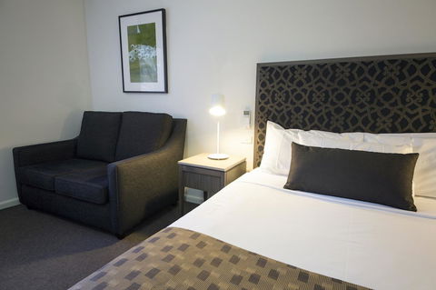 Mercure Albury - Accommodation Mermaid Beach 1