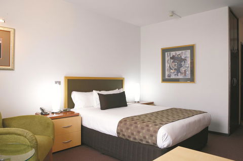 Mercure Albury - Accommodation Mermaid Beach 11