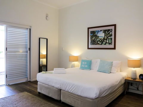 Cove Studios - Accommodation Mermaid Beach 11