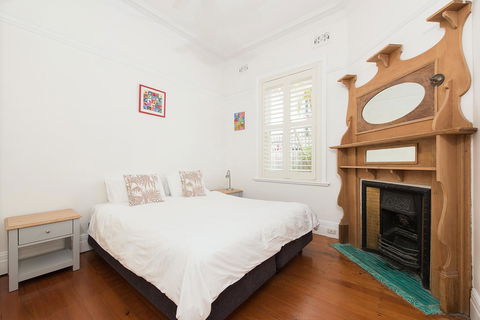 Coogee Family Home CO19 - Accommodation Mermaid Beach 10