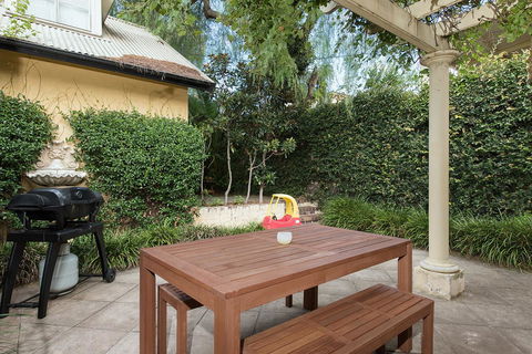 Coogee Family Home CO19 - Accommodation Mermaid Beach 6