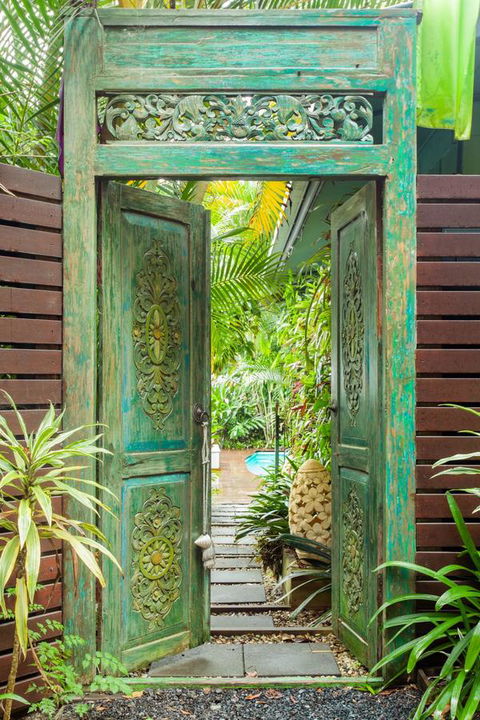 Sanctuary In The Pocket - Accommodation Mermaid Beach 36