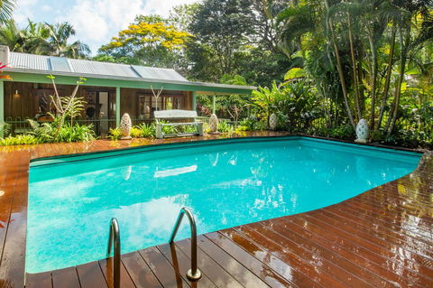 Sanctuary In The Pocket - Accommodation Mermaid Beach 39