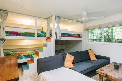 Sanctuary In The Pocket - Accommodation Mermaid Beach 5
