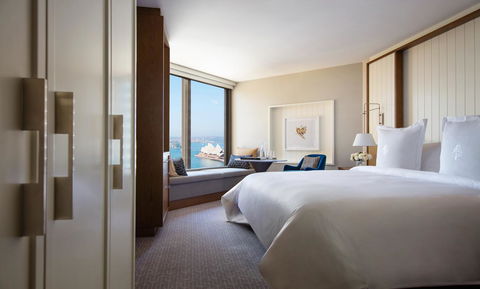 Four Seasons Hotel Sydney - Accommodation Mermaid Beach 11