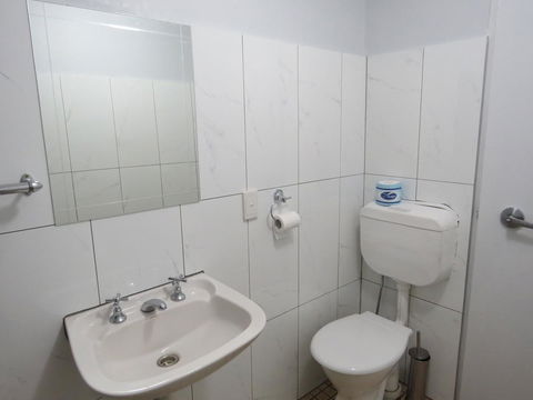 Newtown Cozy Stays - Accommodation Mermaid Beach 3