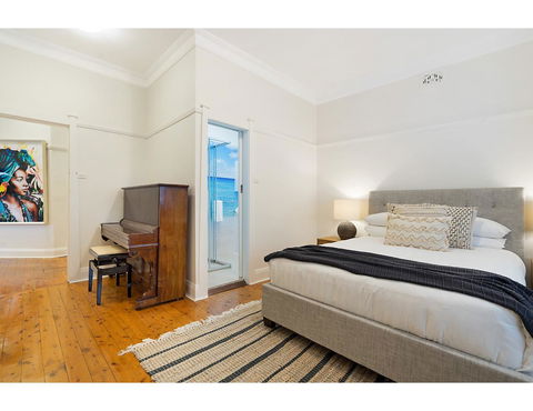 Huge Garden Apartment In The Heart Of Bondi Beach - Accommodation Mermaid Beach 2