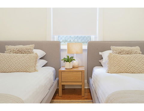 Huge Garden Apartment In The Heart Of Bondi Beach - Accommodation Mermaid Beach 10