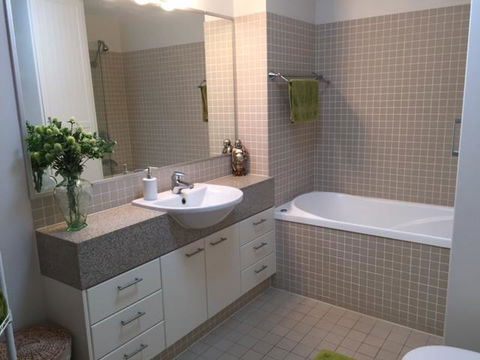 Grandview Apartments - Accommodation Mermaid Beach 4