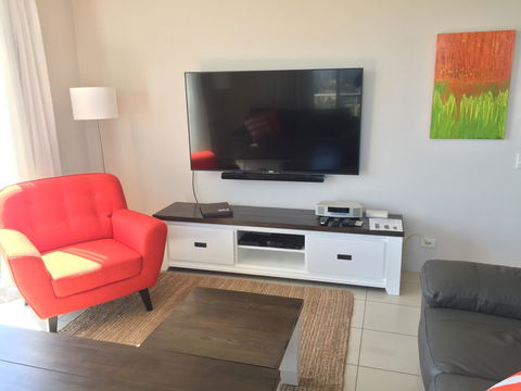Grandview Apartments - Accommodation Mermaid Beach 6