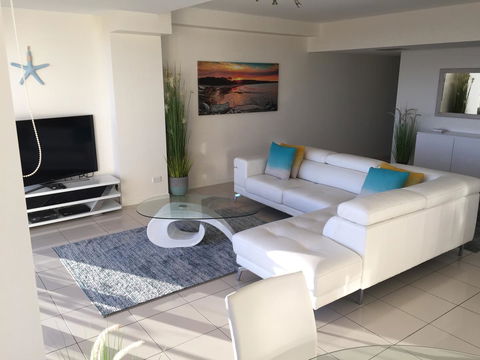 Grandview Apartments - Accommodation Mermaid Beach 28
