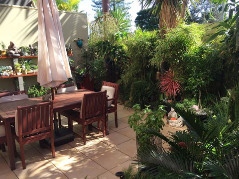 Grandview Apartments - Accommodation Mermaid Beach 5