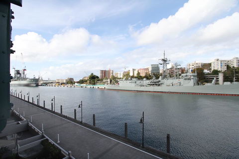 Waterfront Apartment On Sydney Harbour - Accommodation Mermaid Beach 13