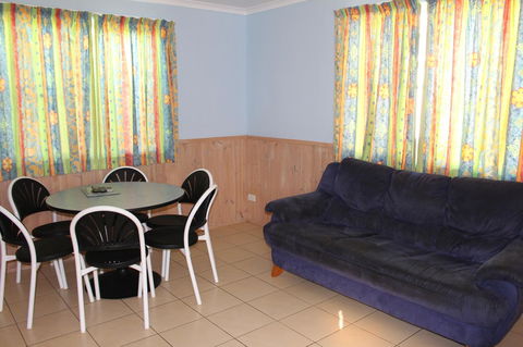 Lani\'s Holiday Island - Accommodation Mermaid Beach 6