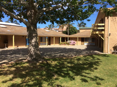 Como Lodge - Accommodation Mermaid Beach 15