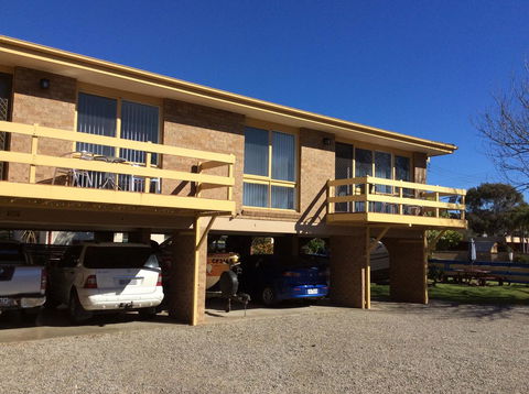 Como Lodge - Accommodation Mermaid Beach 7