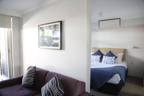 The Blenheim - Accommodation Mermaid Beach 5