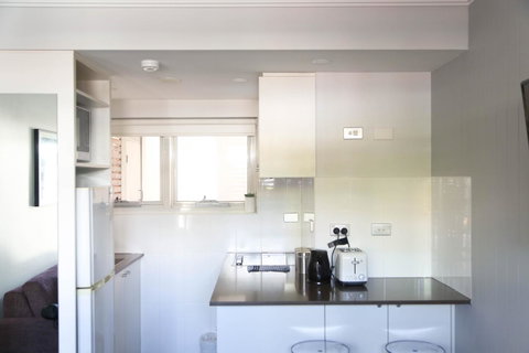 The Blenheim - Accommodation Mermaid Beach 7