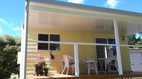 The Best Exotic Magnolia Cottage - Accommodation Mermaid Beach 0