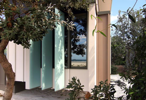 Elements Of Byron - Accommodation Mermaid Beach 34