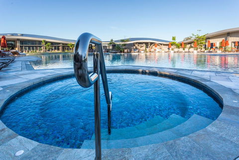 Elements Of Byron - Accommodation Mermaid Beach 17