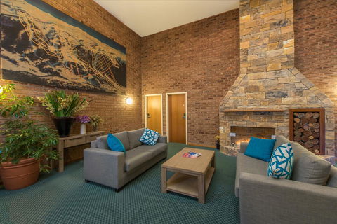 Alpine Gables - Accommodation Mermaid Beach 5