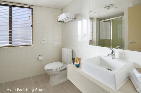 Best Western Plus Hotel Stellar - Accommodation Mermaid Beach 16