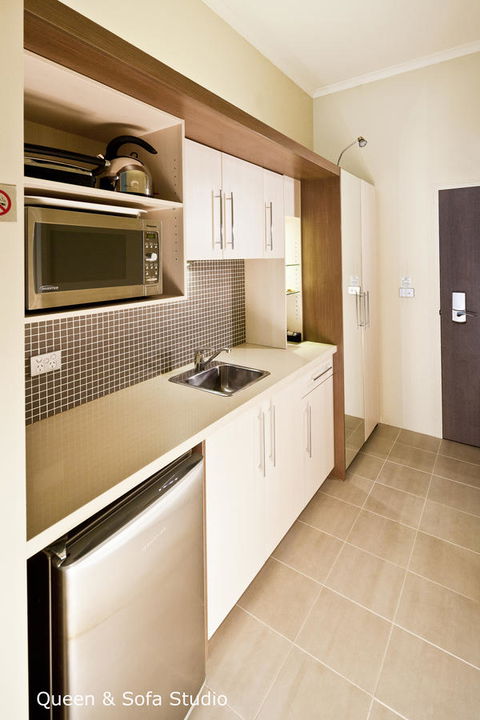 Best Western Plus Hotel Stellar - Accommodation Mermaid Beach 25