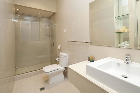 Best Western Plus Hotel Stellar - Accommodation Mermaid Beach 6