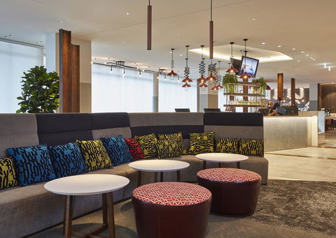 Holiday Inn Express Newcastle, An IHG Hotel - Accommodation Mermaid Beach 3