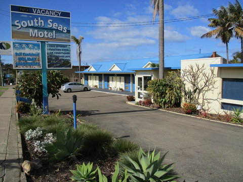 South Seas Motel - Accommodation Mermaid Beach 22