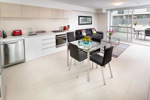 Hamilton Executive Apartments - Accommodation Mermaid Beach 30