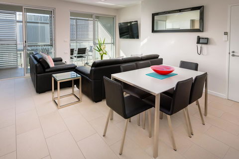 Hamilton Executive Apartments - Accommodation Mermaid Beach 22
