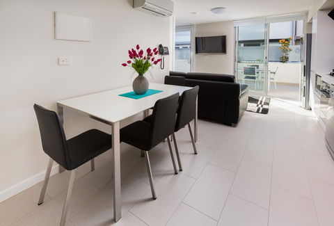 Hamilton Executive Apartments - Accommodation Mermaid Beach 3