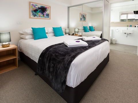 Hamilton Executive Apartments - Accommodation Mermaid Beach 13
